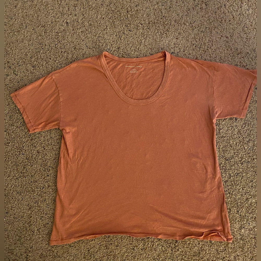 American Eagle Salmon Pink Colored Short Sleeve Shirt
